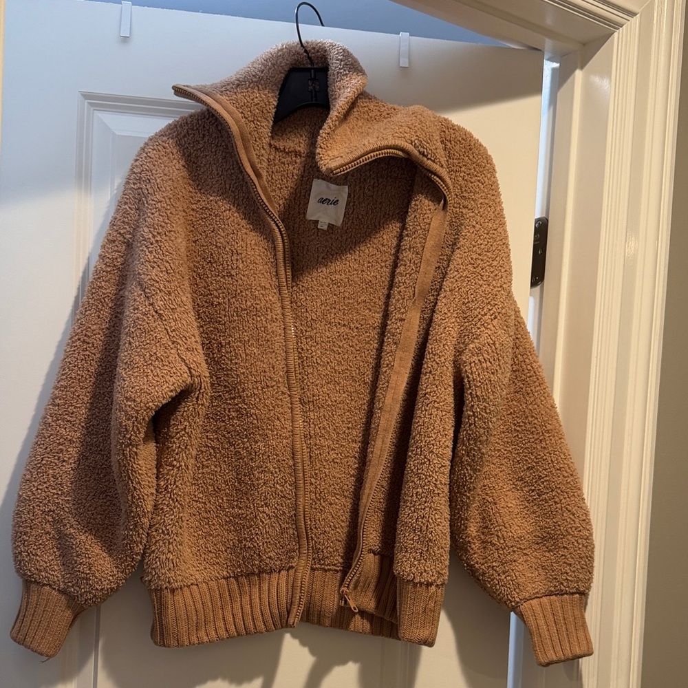 Aerie cozy fleece zip up collared cardigan XS